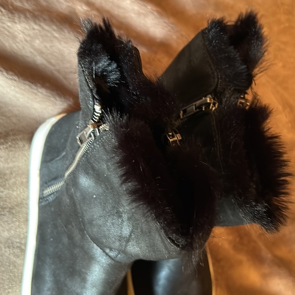 Brand new black booties - Picture 6 of 6